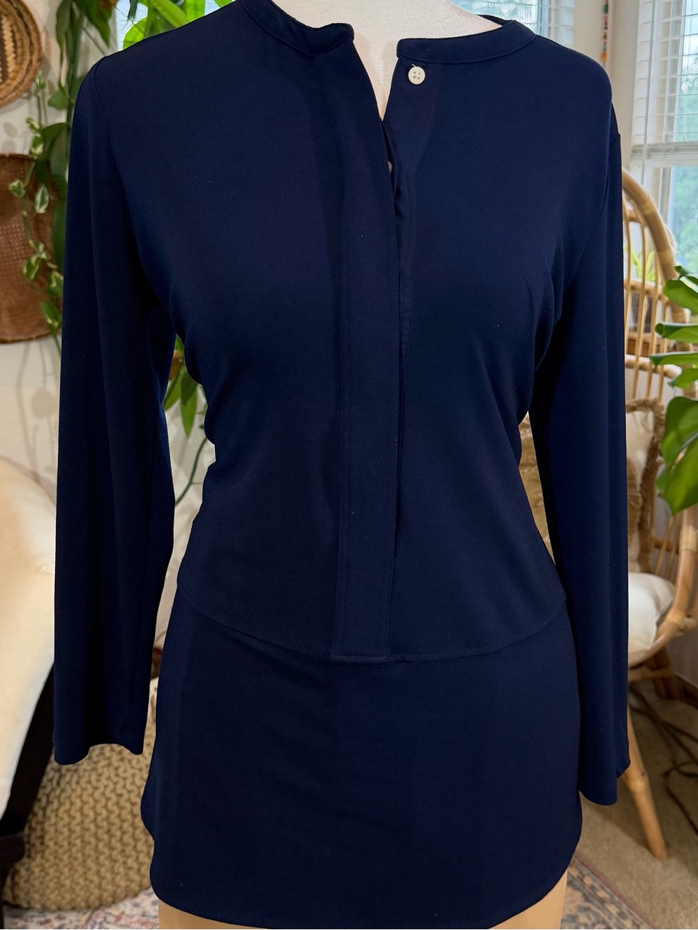 Lauren Ralph Lauren Navy Tunic Top PM Petite Medium Split Neck Long Sleeve Fall - Picture 3 of 12